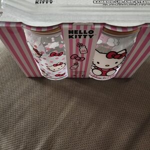 Hello Kitty glass tumbler set